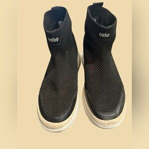 FitFlop Black Sock Style Sneakers Size 6.5